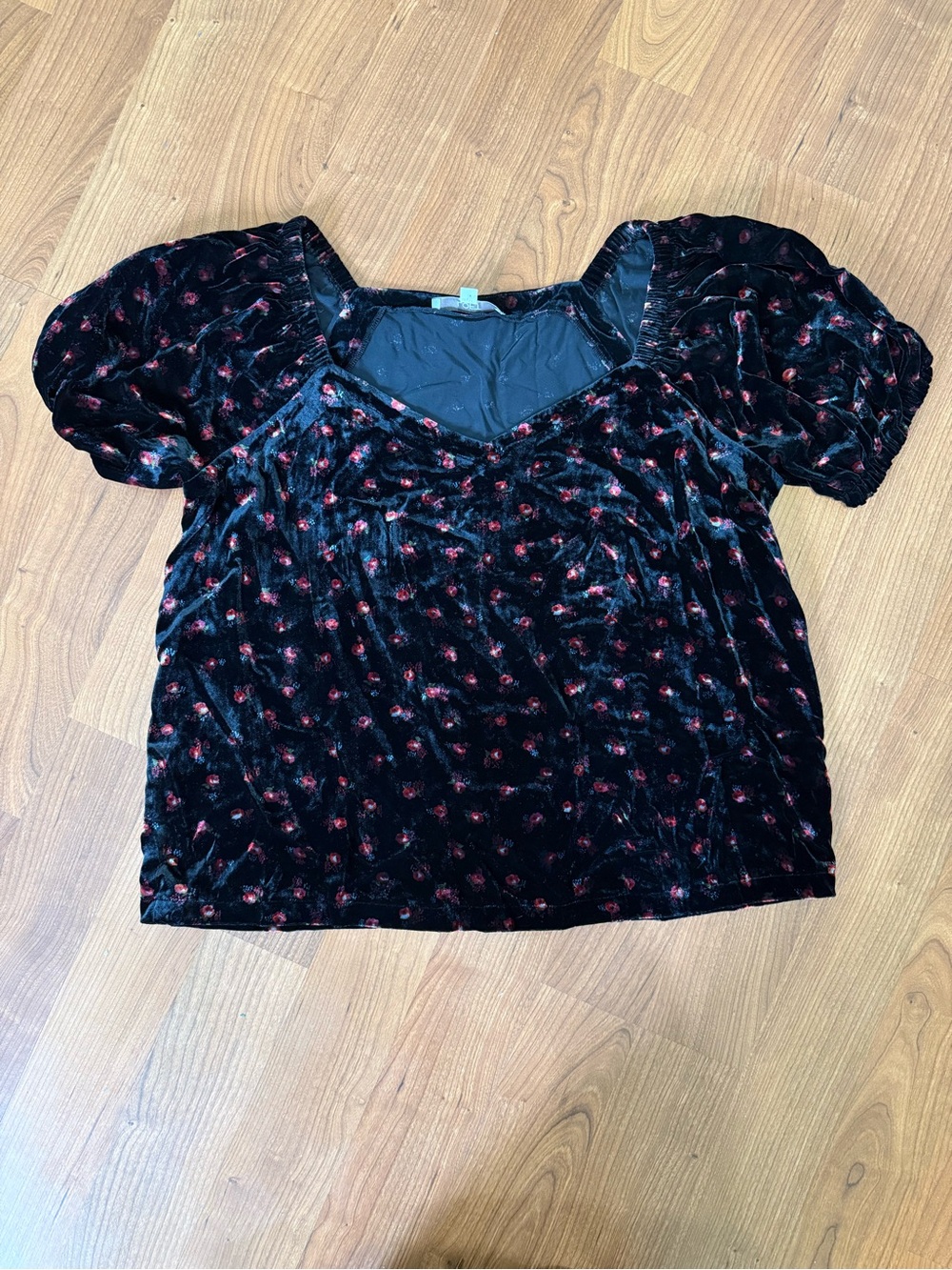 Loft Velvet Puff-Sleeve Top Floral